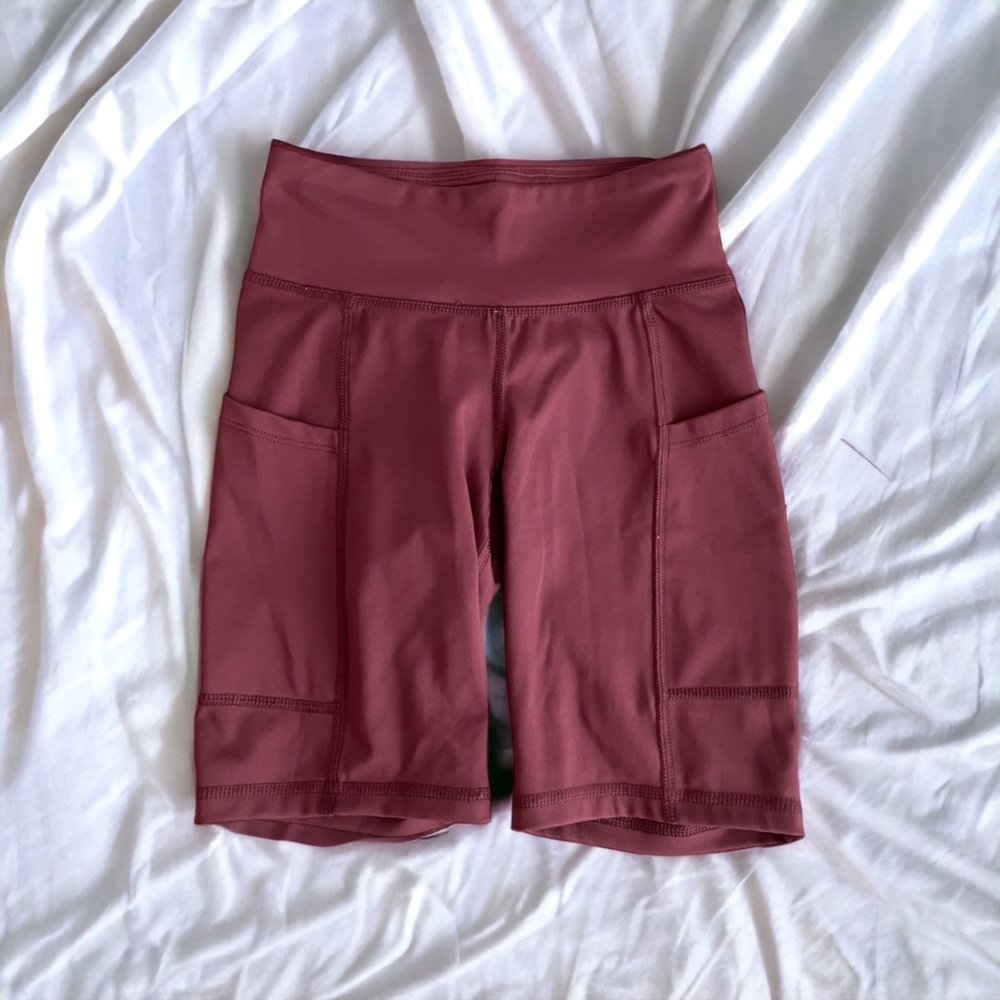 American eagle active wear shorts